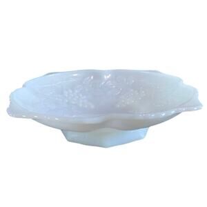 Vintage White Milk Glass Grape Harvest Anchor Hocking Low Fruit Bowl Short
